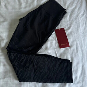🆕🧧 Lululemon Wunder Under HR Tight 25” Black Lunar New Year